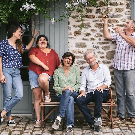 Les Jardins De La Matz Bed & Breakfast Plouer-sur-Rance Exterior photo