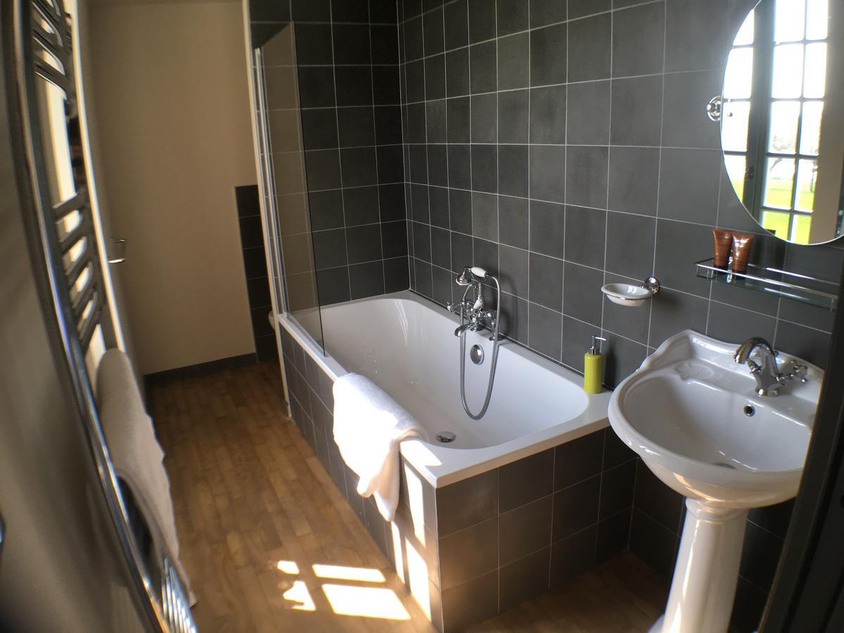 Les Jardins De La Matz Bed & Breakfast Plouer-sur-Rance Exterior photo